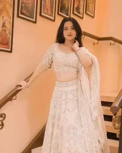 Escort Topchanchi